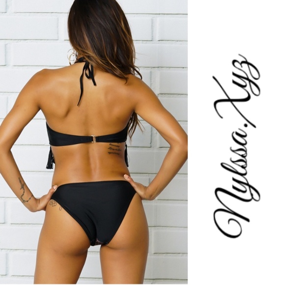 2 PIECE SWIMSUIT BIKINI WITH TASSEL & DESIGN - Picture 3 of 5